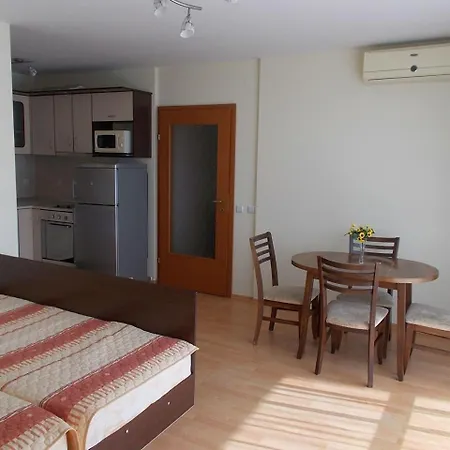 Apartment Panorama *