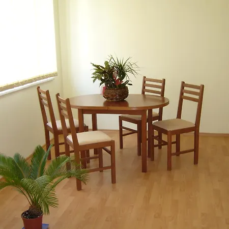 Apartment Panorama *